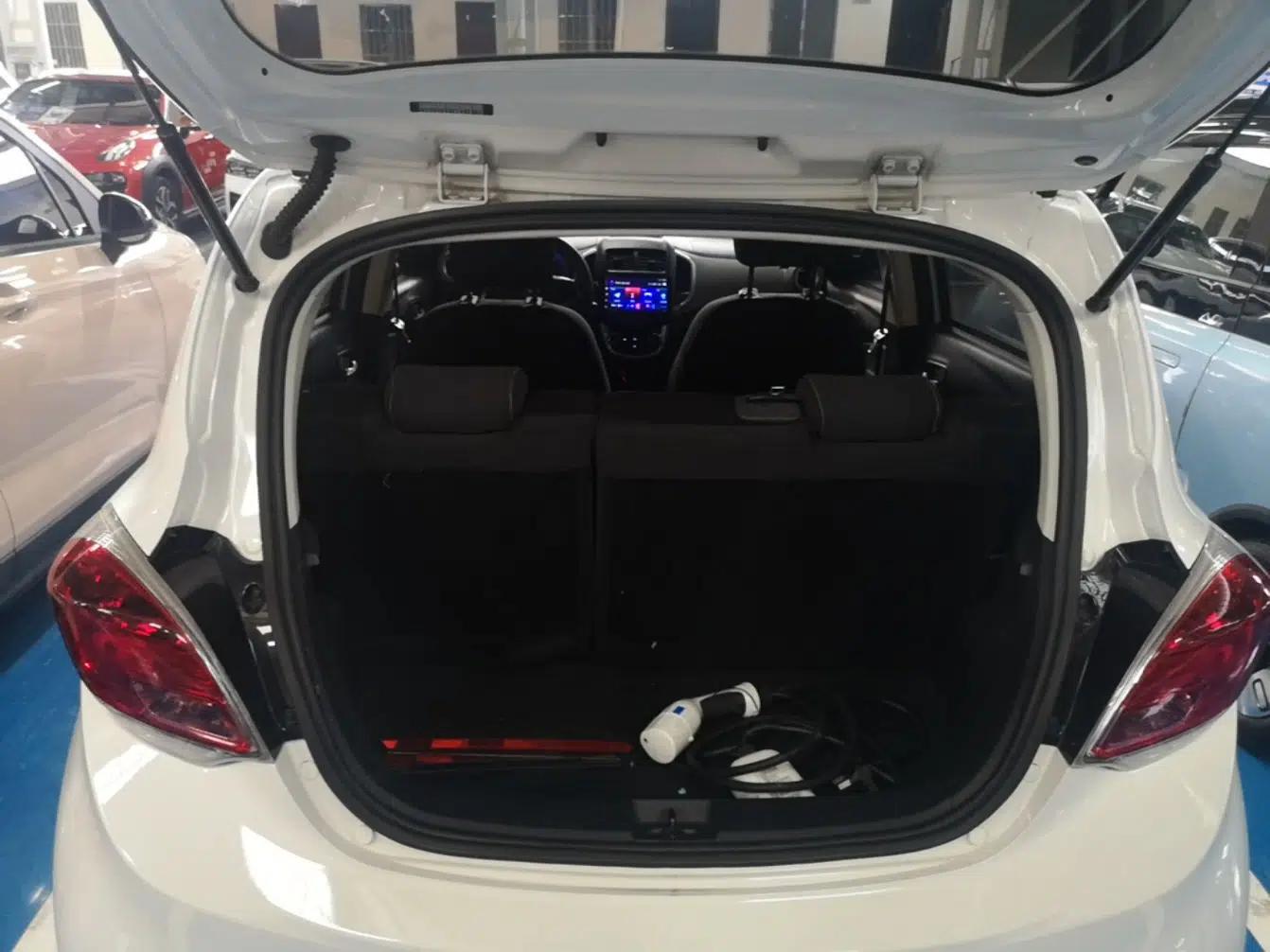 CHANGAN Benni E-Star 2021 National Edition Xin Yue Version Lithium Iron Phosphate (31.86 kWh) — миниатюра 22