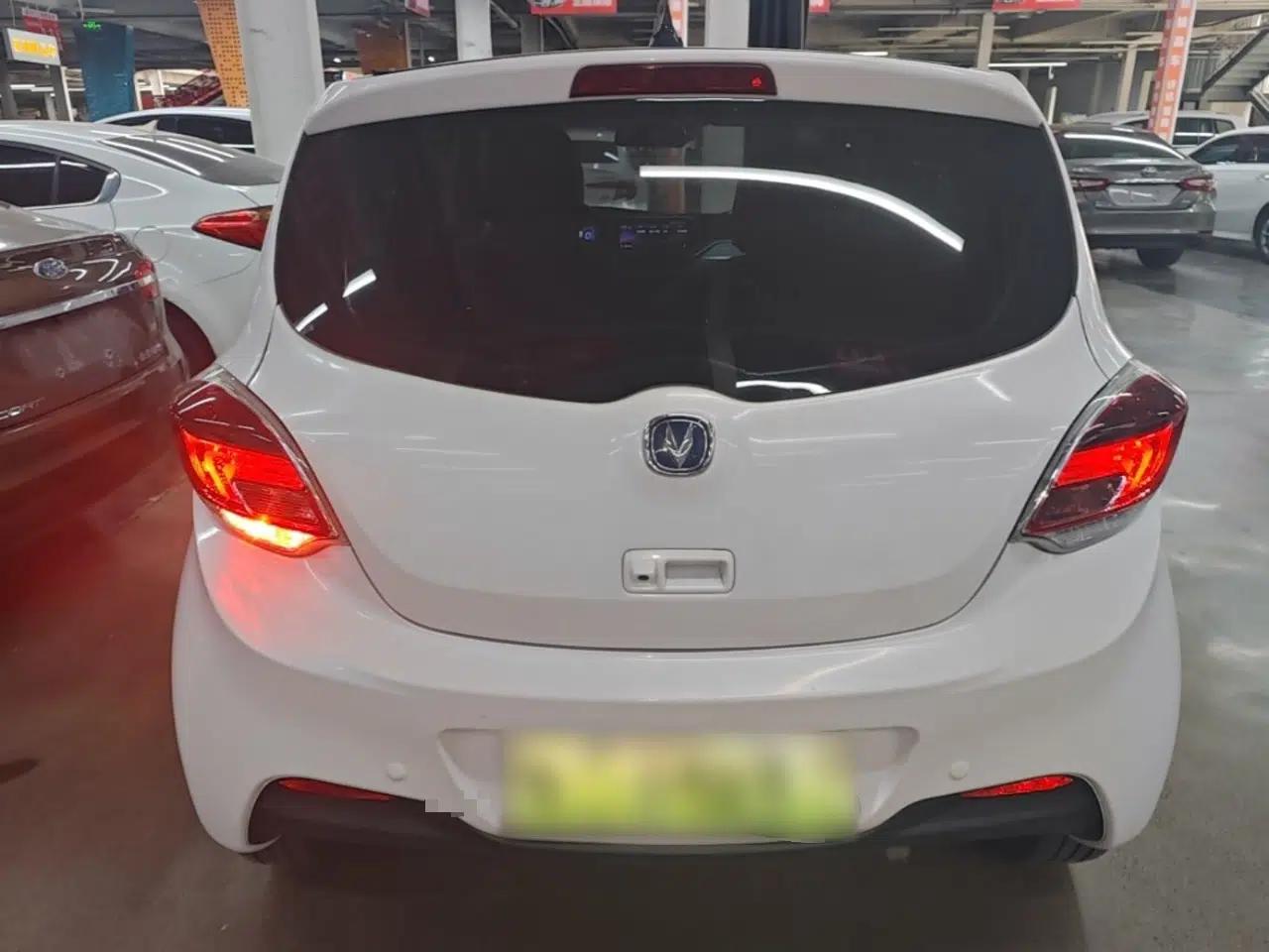 CHANGAN Benni E-Star 2022 Charming Edition Colorful Model Lithium Iron Phosphate — миниатюра 5