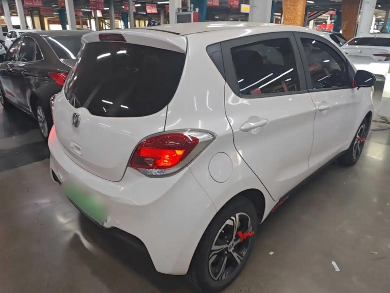 CHANGAN Benni E-Star 2022 Charming Edition Colorful Model Lithium Iron Phosphate — миниатюра 6