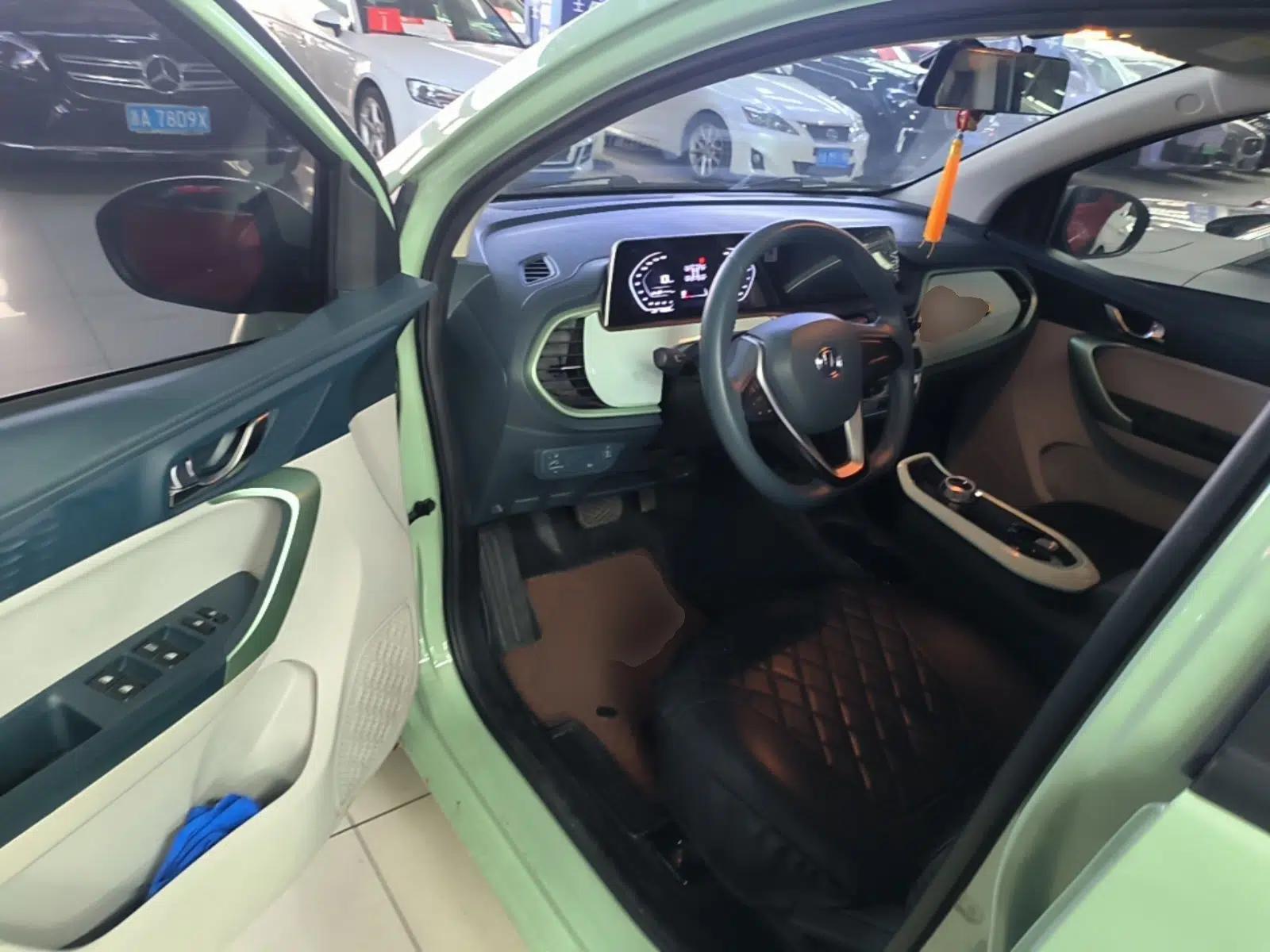 CHANGAN Benni E-Star 2022 Qingxin Edition Colorful Model Lithium Iron Phosphate — миниатюра 18