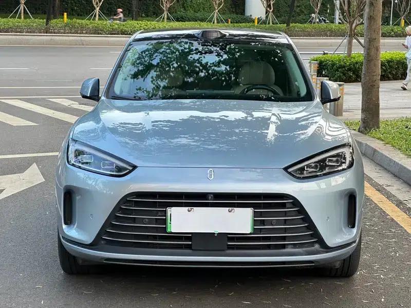 Wenjie M5 2023 Extended Range 4WD Intelligent Driving Edition — миниатюра 2