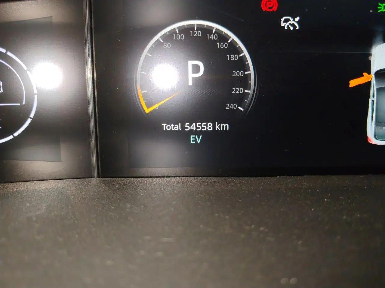 CHANGAN UNI-V iDD 2023 ZhiDian iDD 1.5T 113km ZhiKu Model — миниатюра 12