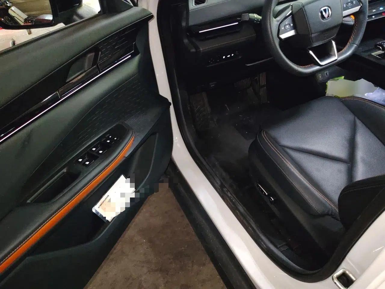CHANGAN UNI-V iDD 2023 ZhiDian iDD 1.5T 113km ZhiKu Model — миниатюра 16