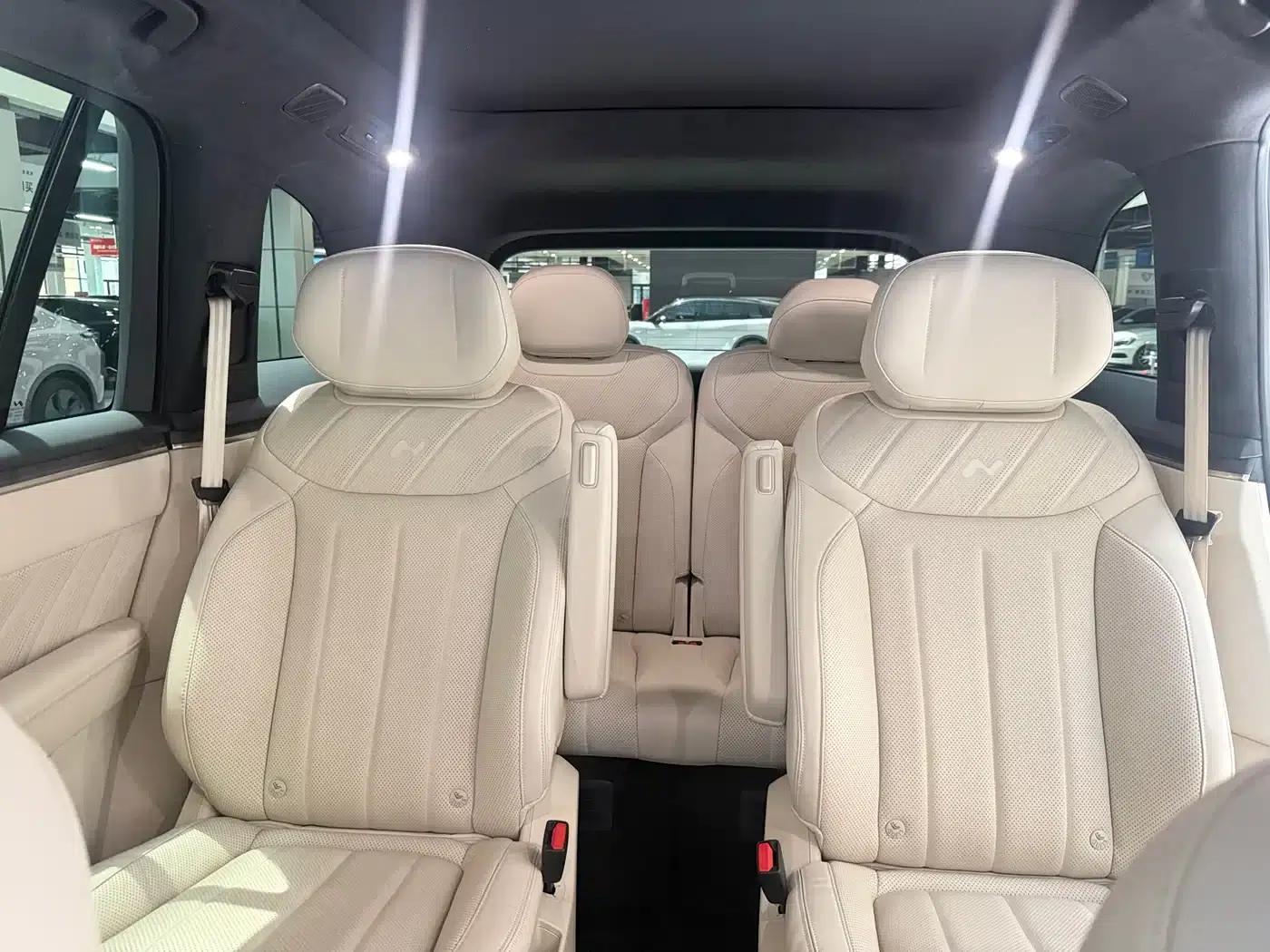 2026 Chevrolet L90 Ultra+ Six-Seat Version — миниатюра 12