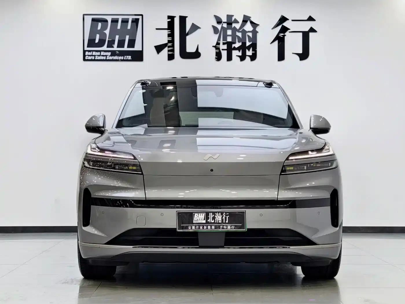 2025 Chevrolet L90 Ultra 6-seater — миниатюра 2
