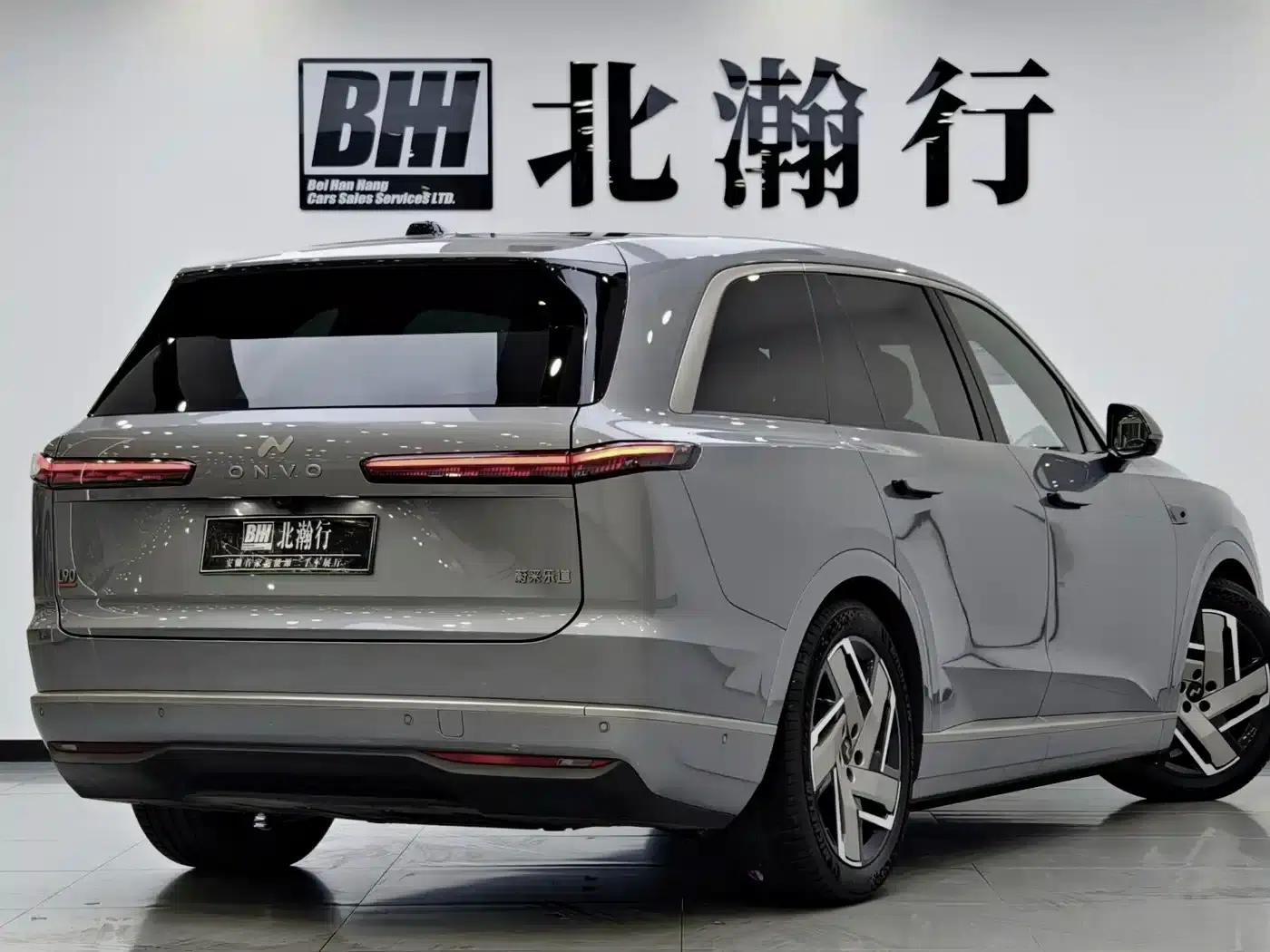 2025 Chevrolet L90 Ultra 6-seater — миниатюра 6