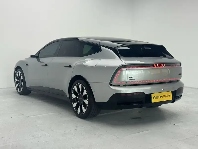 Audi E5 Sportback 2026 Flagship quattro — миниатюра 5