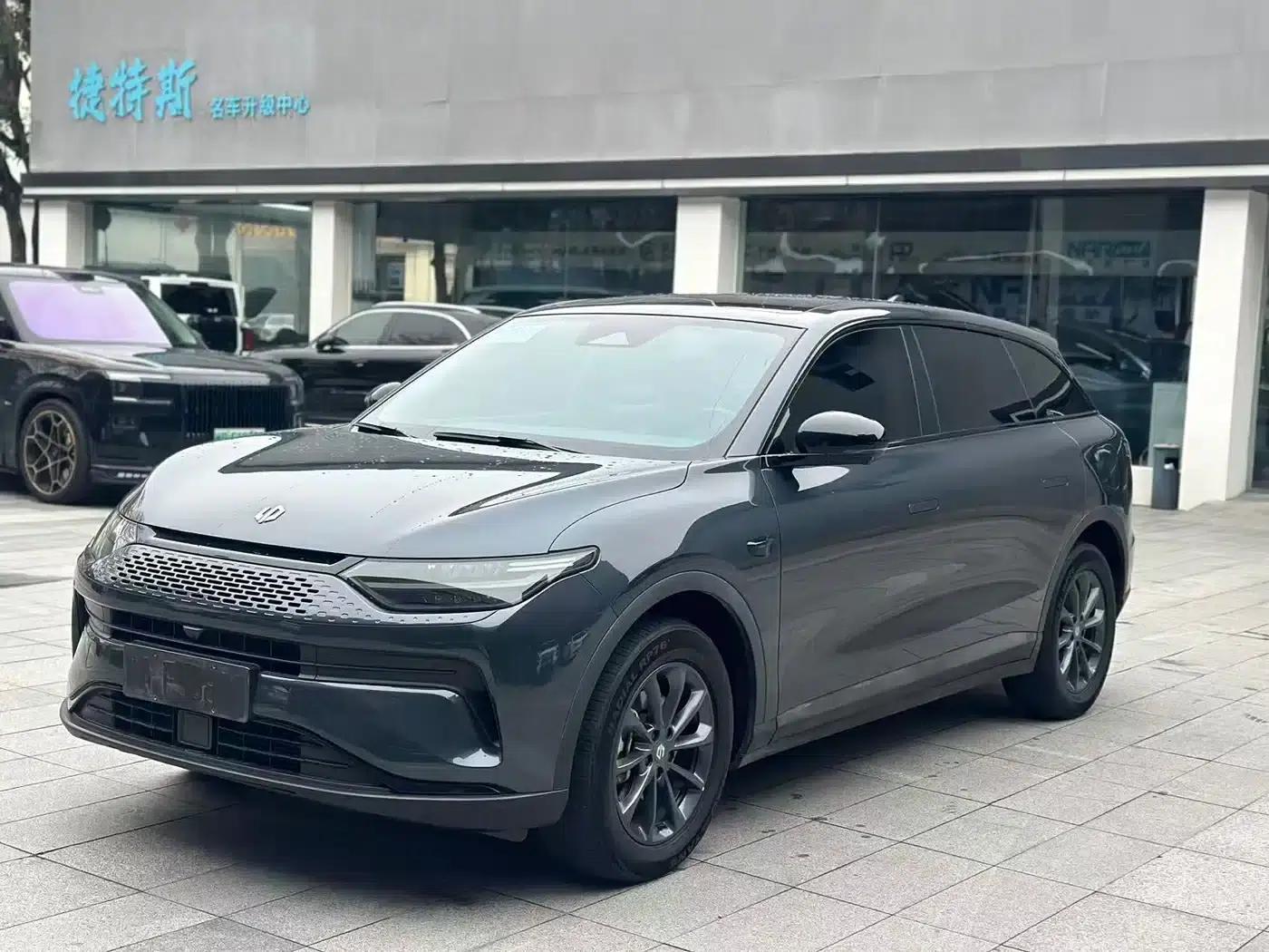 Leapmotor C11 2023 Range Extended 180 Comfort Edition — миниатюра 1