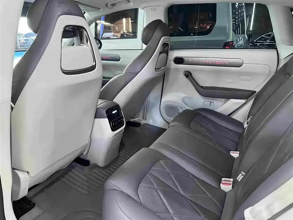 Leapmotor C11 2024 Pure Electric 580 Premium Edition — миниатюра 5
