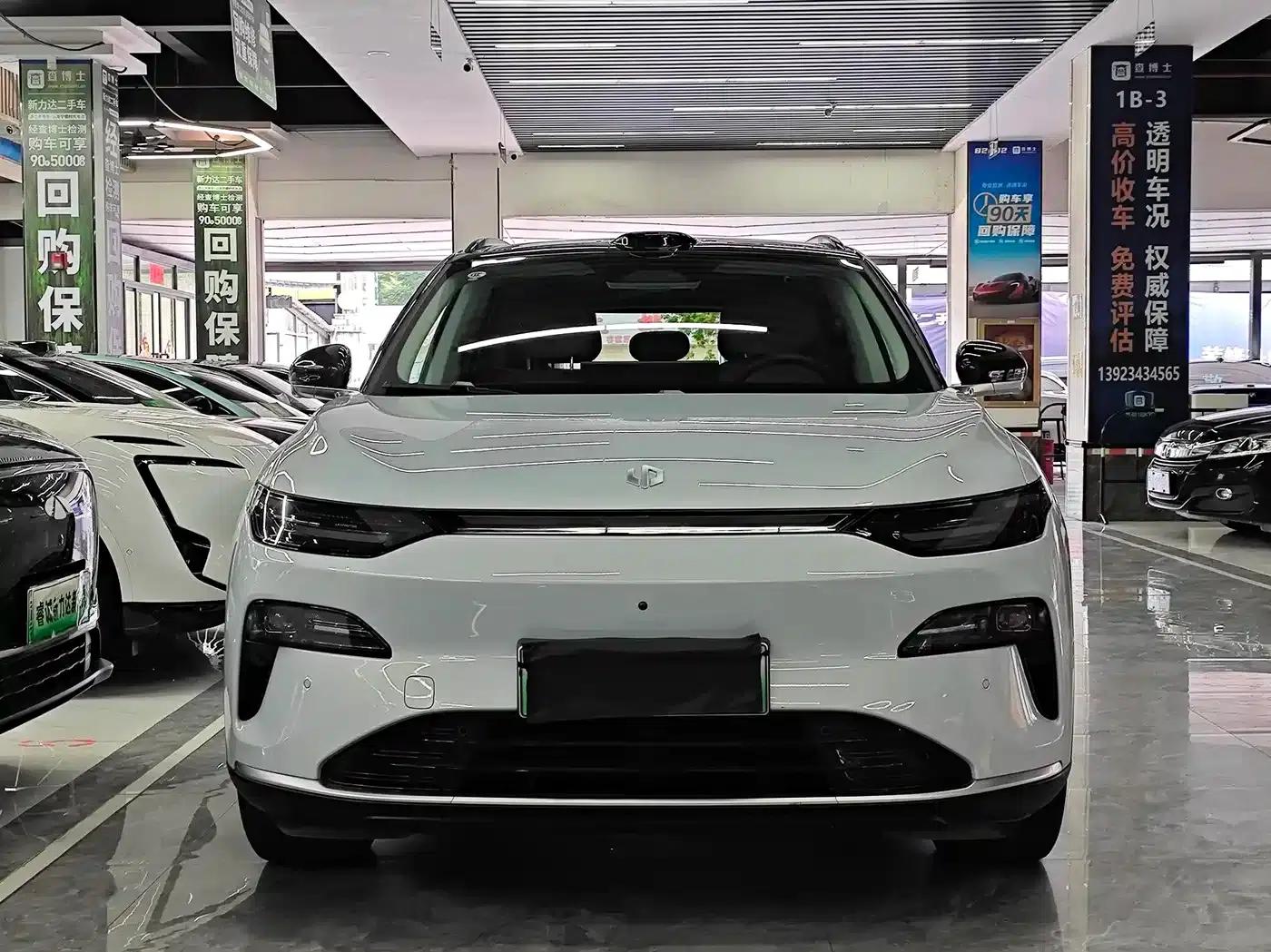 Leapmotor C11 2026 Pure Electric 640 LiDAR Smart Edition — миниатюра 2