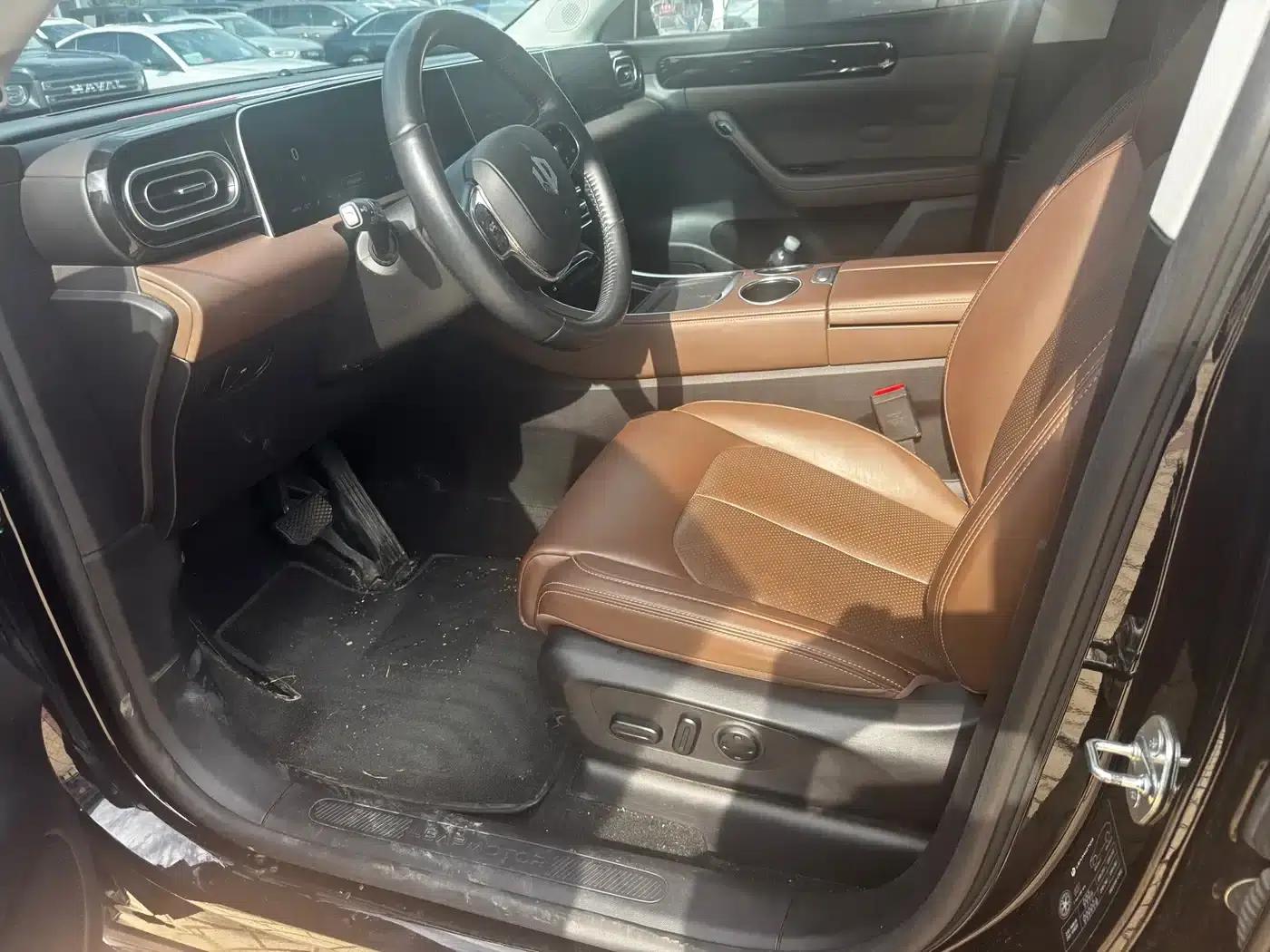 Leapmotor C11 2023 Range Extended Comfort Edition — миниатюра 12