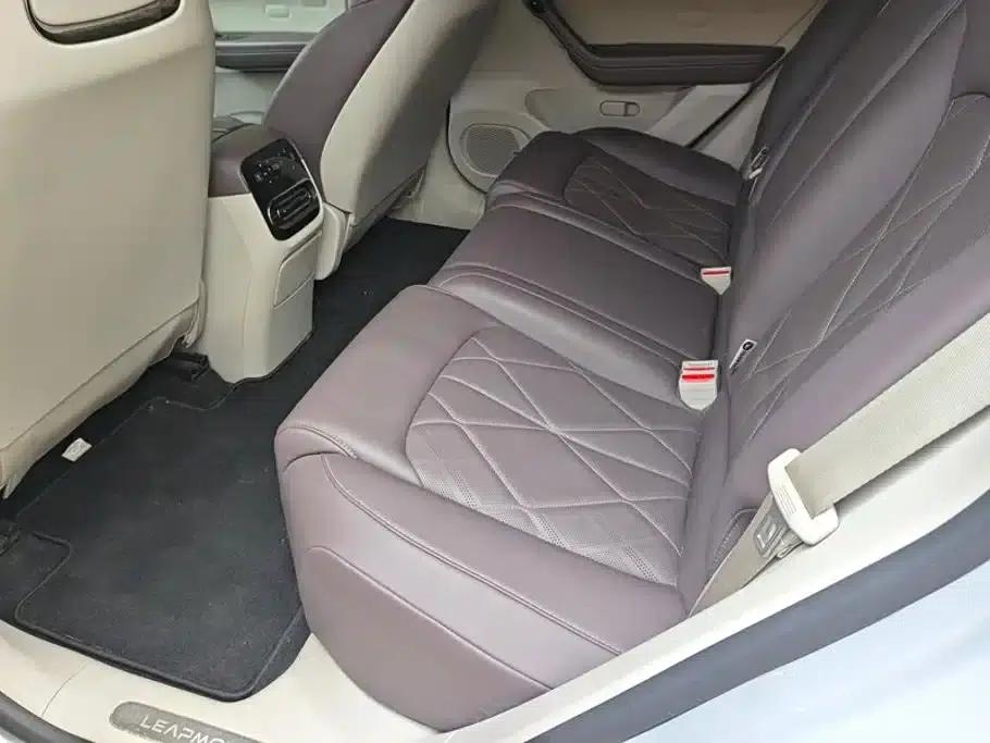 Leapmotor C11 2024 Range Extended 300 Premium Edition — миниатюра 11