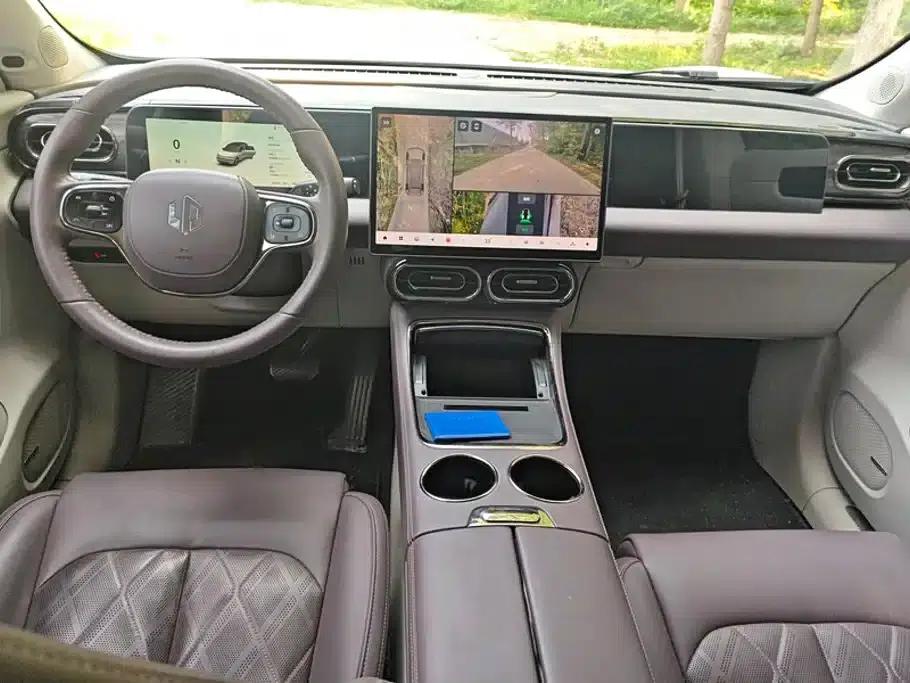 Leapmotor C11 2024 Range Extended 300 Premium Edition — миниатюра 12