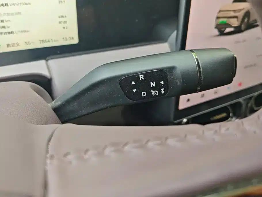 Leapmotor C11 2024 Range Extended 300 Premium Edition — миниатюра 16