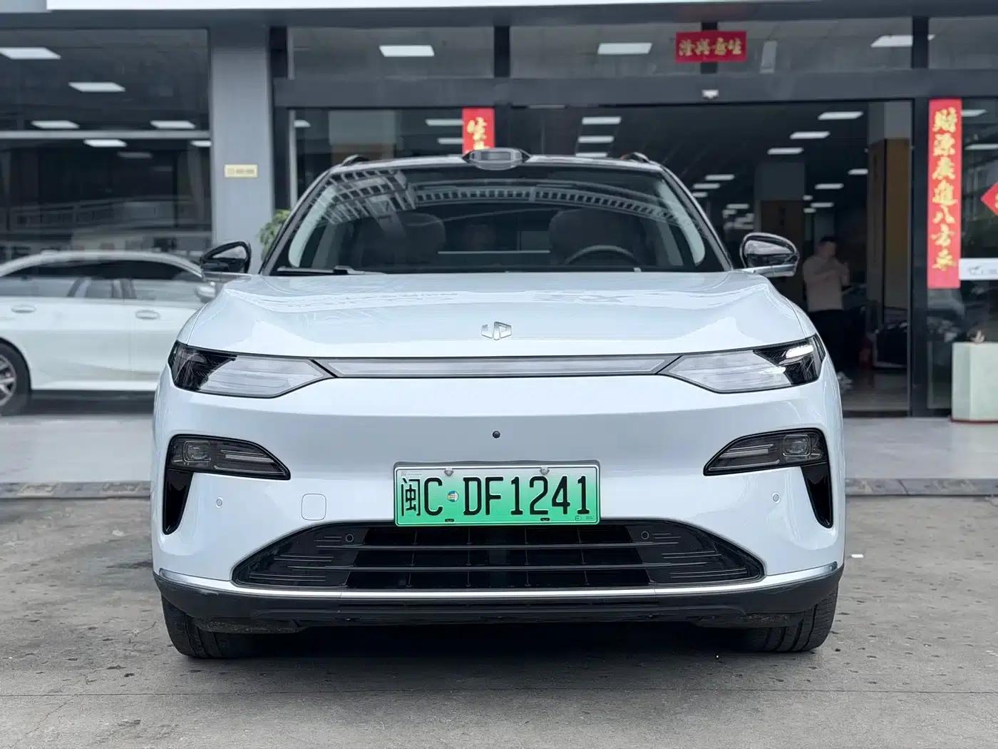 Leapmotor C11 2026 Pure Electric 640 LiDAR Smart Edition — миниатюра 2