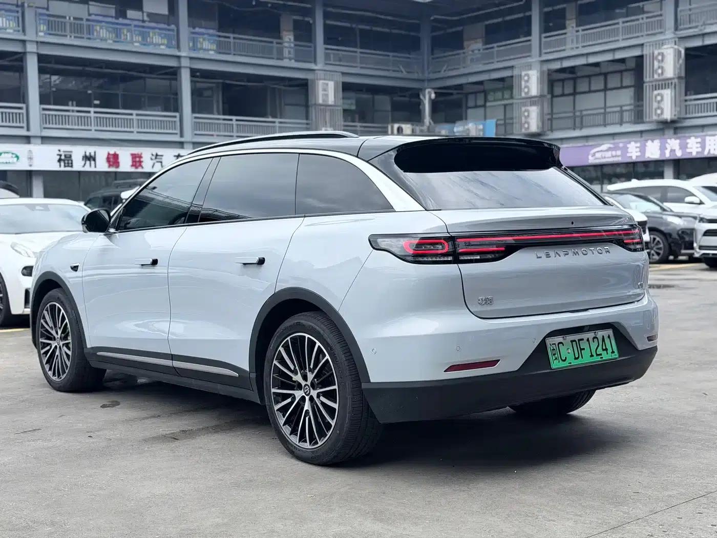 Leapmotor C11 2026 Pure Electric 640 LiDAR Smart Edition — миниатюра 4