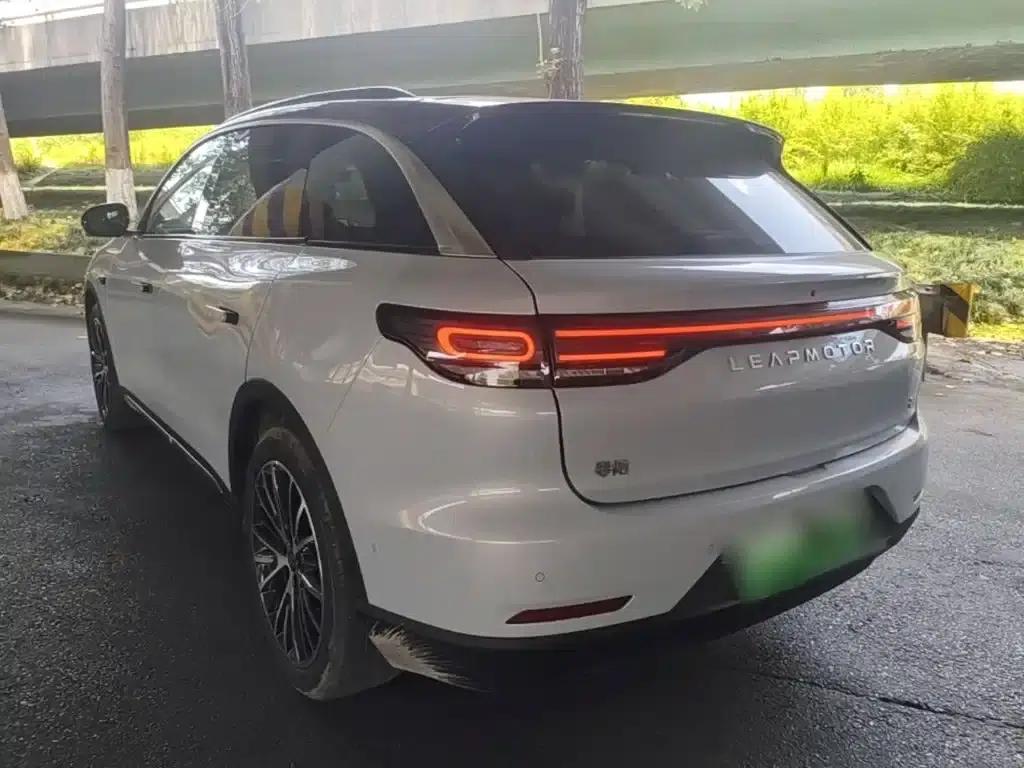 Leapmotor C11 2026 Pure Electric 640 LiDAR Smart Edition — миниатюра 5