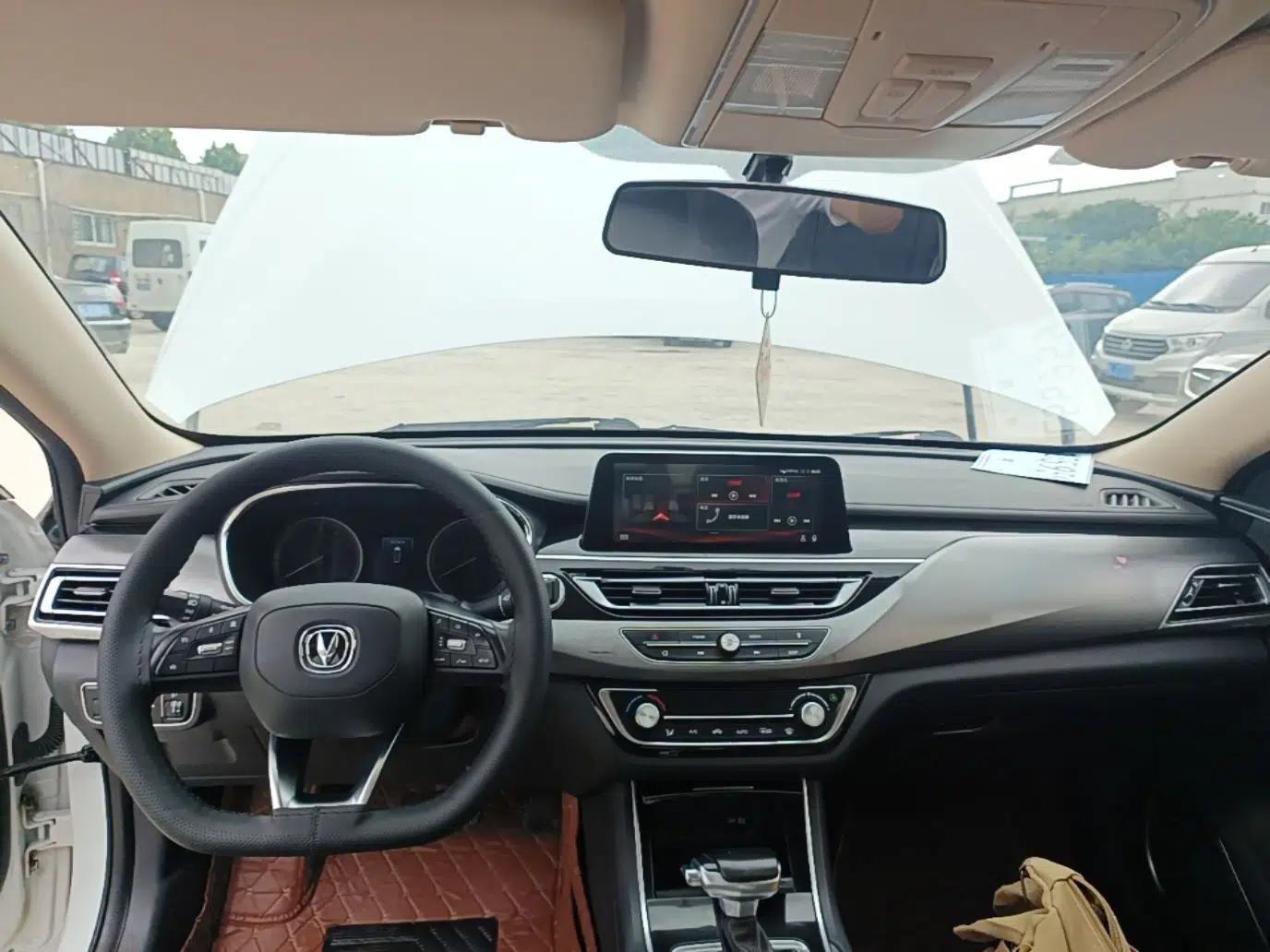 CHANGAN Ruicheng CC 2021 Blue Whale Edition 1.5T DCT Luxury Model — миниатюра 12