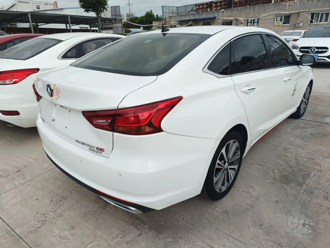 CHANGAN Ruicheng CC 2021 Blue Whale Edition 1.5T DCT Luxury Model — миниатюра 6