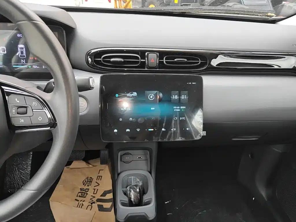 Leapmotor T03 2025 Model 310 Comfort Edition — миниатюра 13