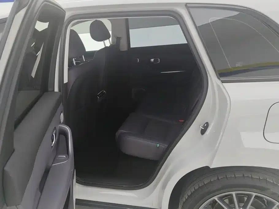 Leapmotor C10 2024 Model 210 Smart Edition — миниатюра 11