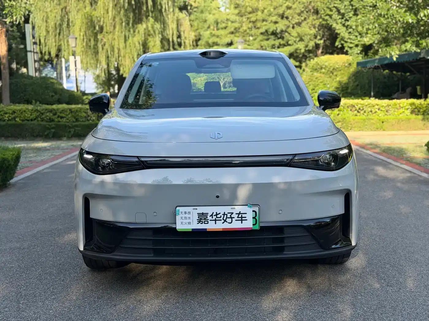 Leapmotor C10 2026 Model 605 LiDAR Edition — миниатюра 2
