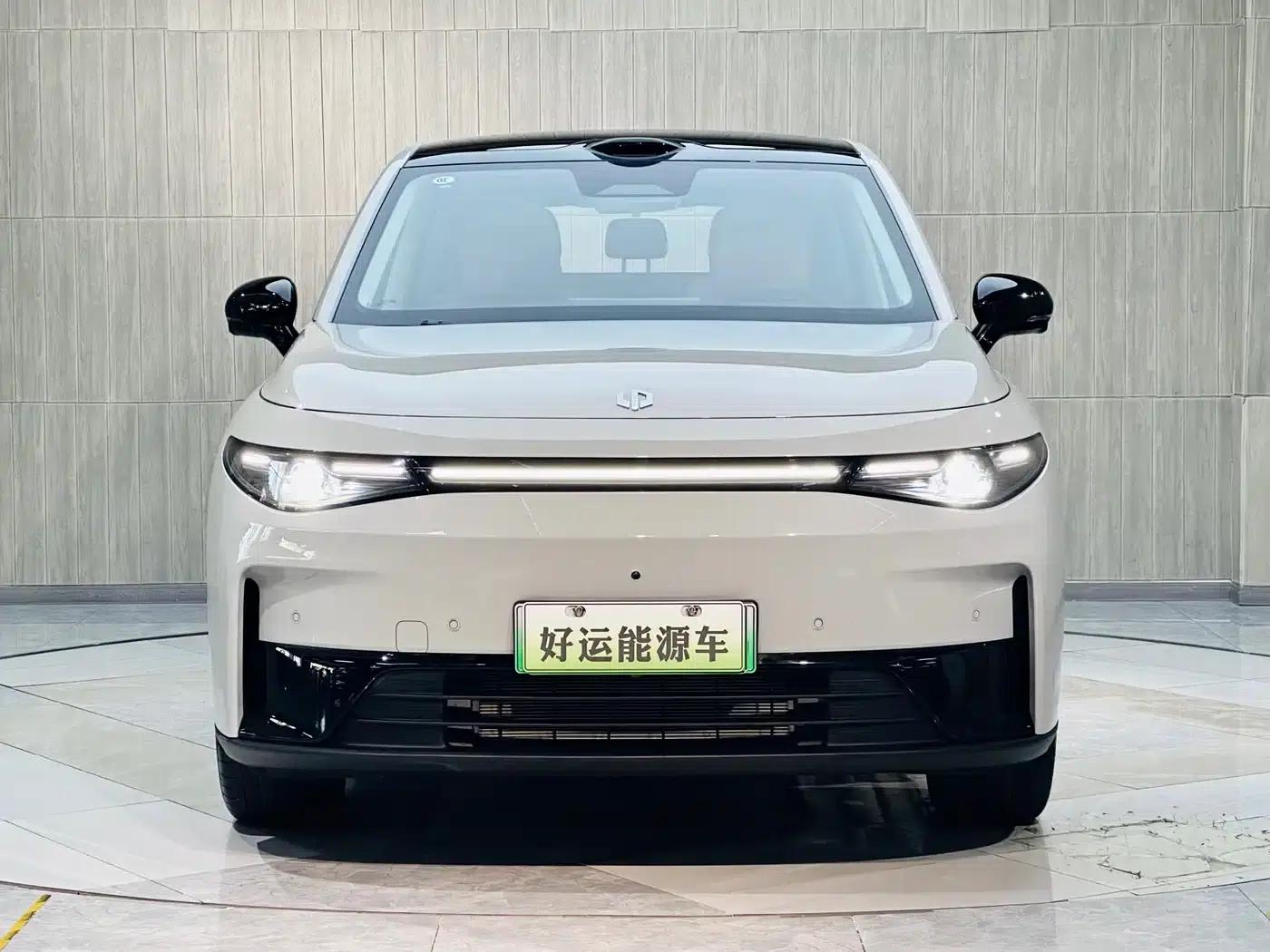 Leapmotor C10 2026 Model 210 LiDAR Edition — миниатюра 4