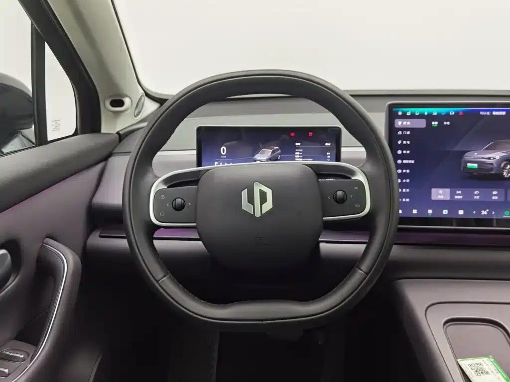 Leapmotor C10 2024 Model 530 Smart Edition — миниатюра 11