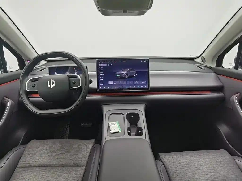 Leapmotor C10 2024 Model 530 Smart Edition — миниатюра 5