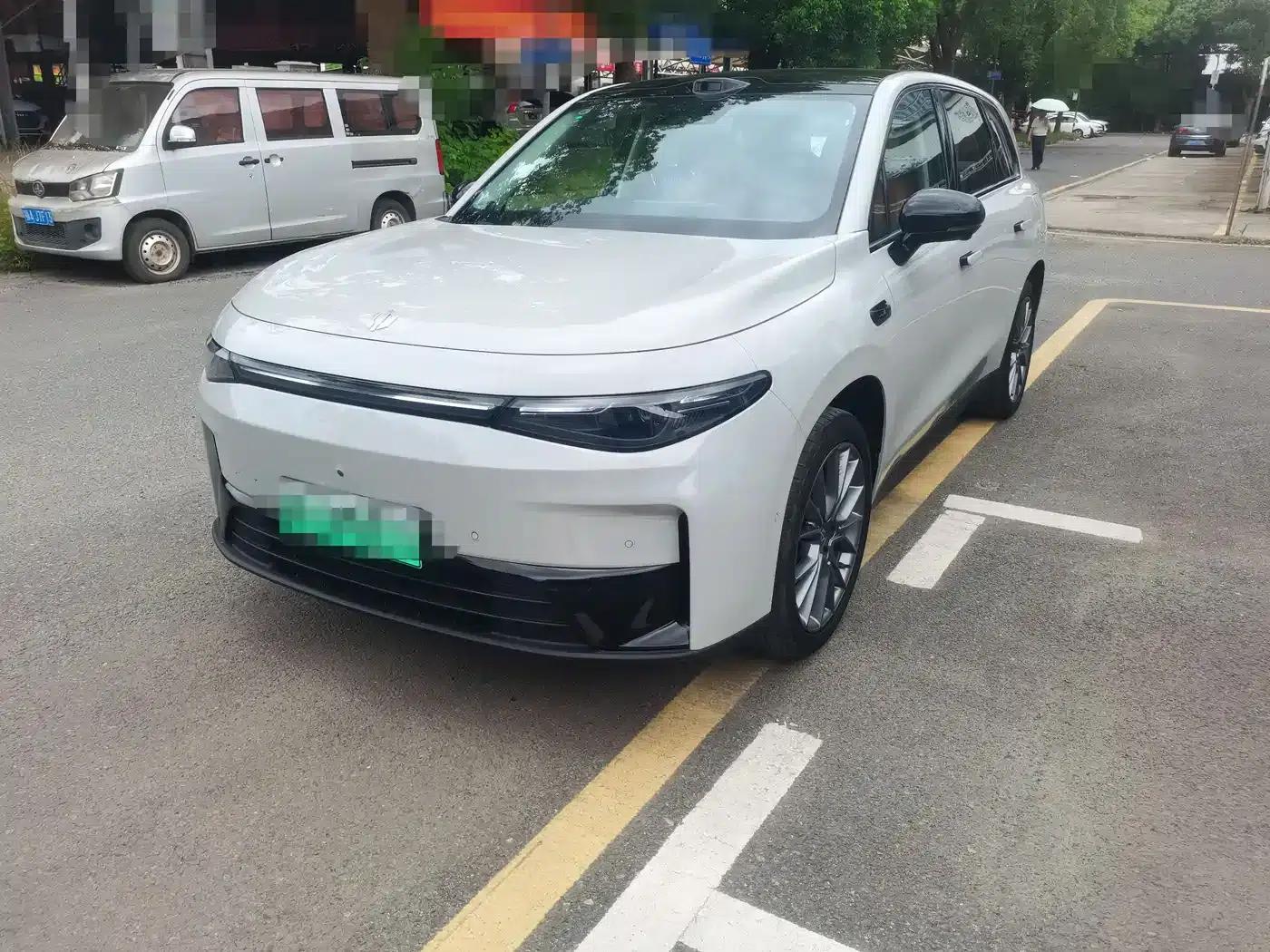 Leapmotor C10 2026 Model 605 LiDAR Edition — миниатюра 1