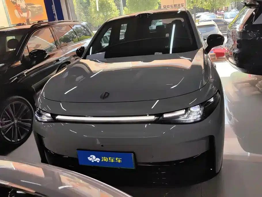 Leapmotor C10 2026 Model 605 LiDAR Edition — миниатюра 2