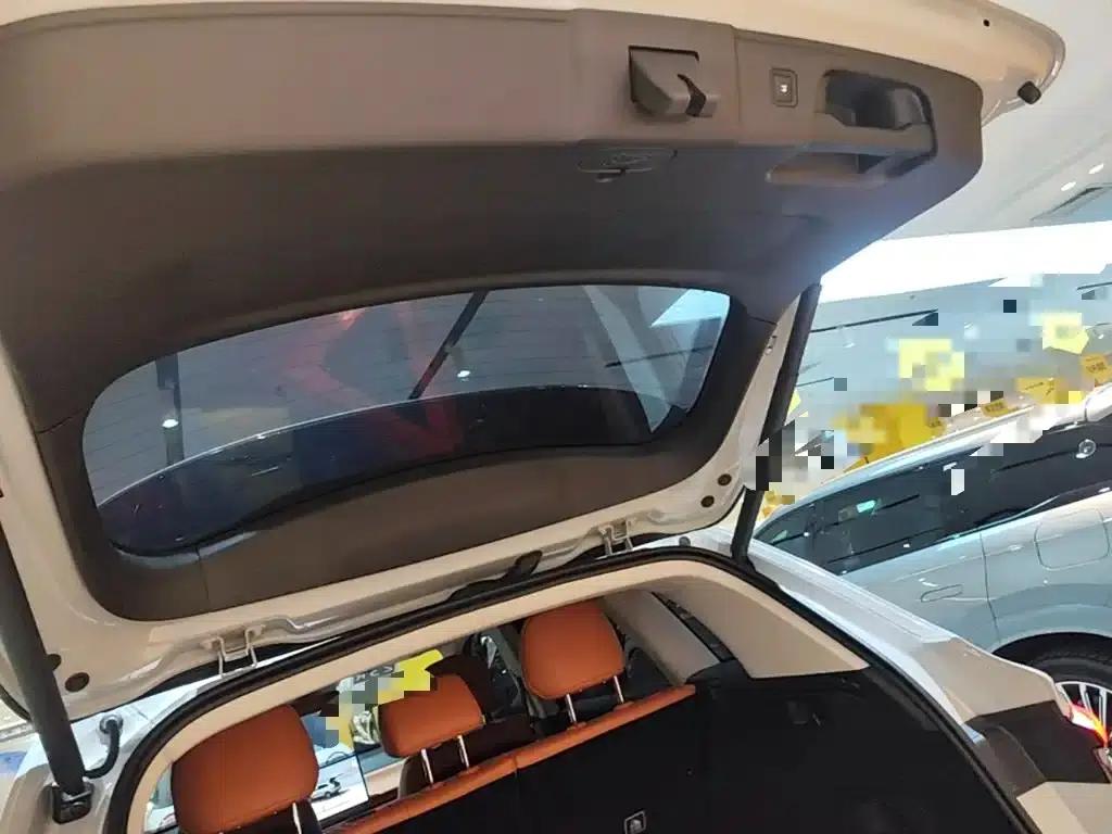 Leapmotor C10 2026 Model 605 LiDAR Edition — миниатюра 19