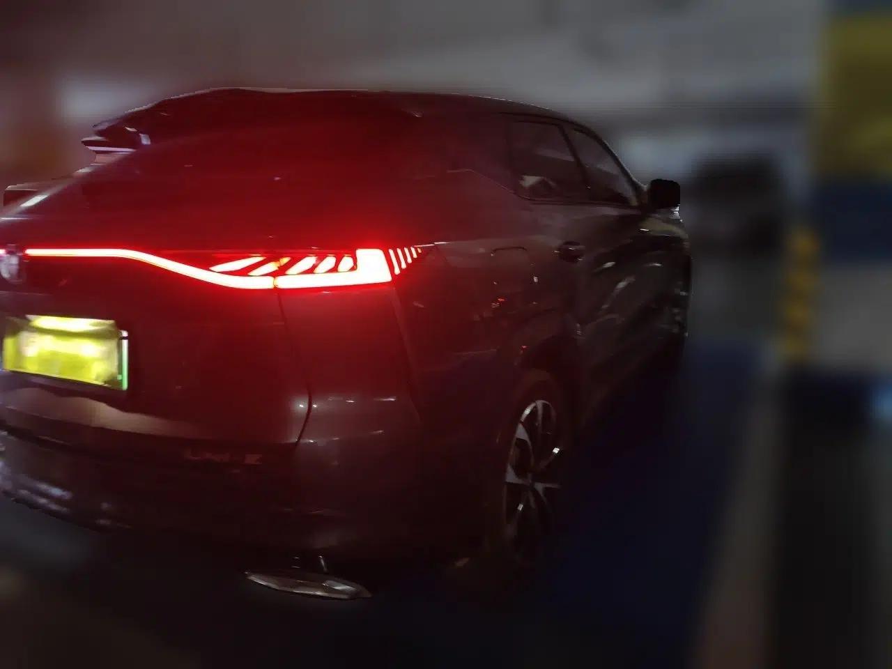 CHANGAN UNI-Z New Energy 2024 Blue Whale Smart Electric iDD 125km Beyond Edition — миниатюра 6