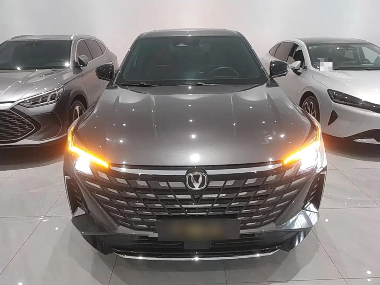 CHANGAN UNI-Z New Energy 2024 Blue Whale Smart Electric iDD 125km Beyond Edition — миниатюра 2