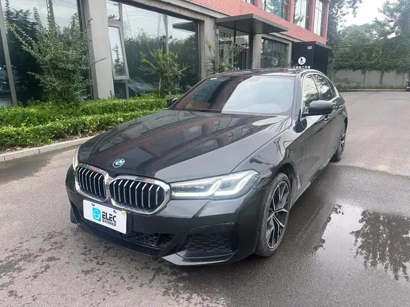 BMW 5 Series 2023 530Li Luxury Package — миниатюра 1