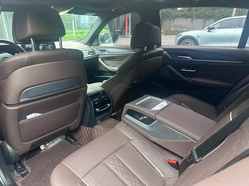 BMW 5 Series 2023 530Li Luxury Package — миниатюра 10