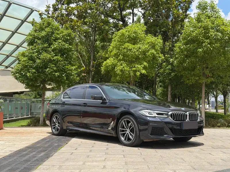 2022 BMW 5 Series Facelift 525Li M Sport Package — миниатюра 3