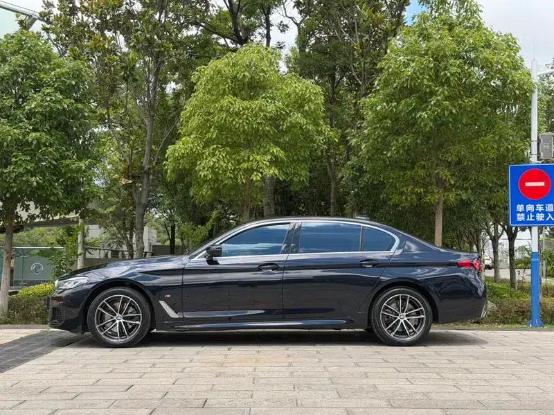 2022 BMW 5 Series Facelift 525Li M Sport Package — миниатюра 4