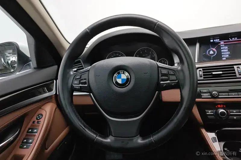 BMW 5 Series 2017 525Li Leading Edition — миниатюра 13
