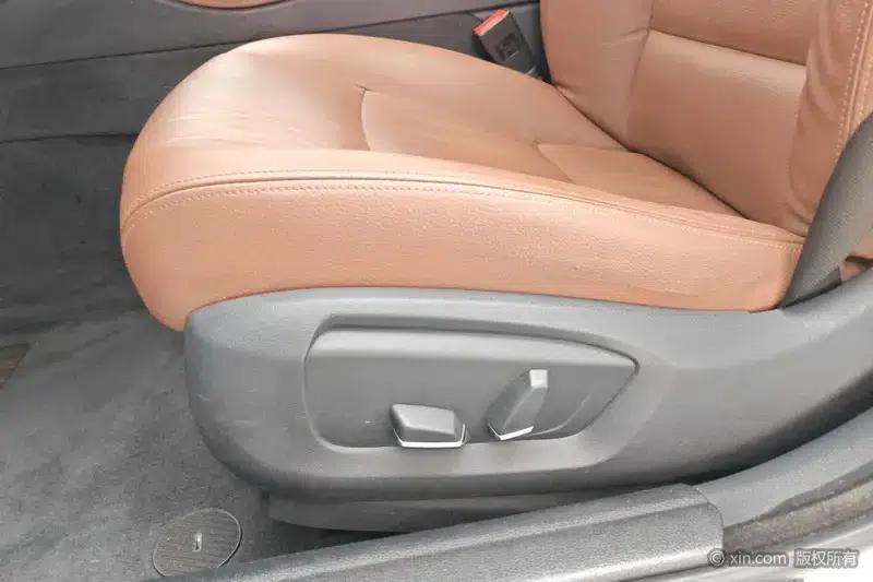 BMW 5 Series 2017 525Li Leading Edition — миниатюра 17