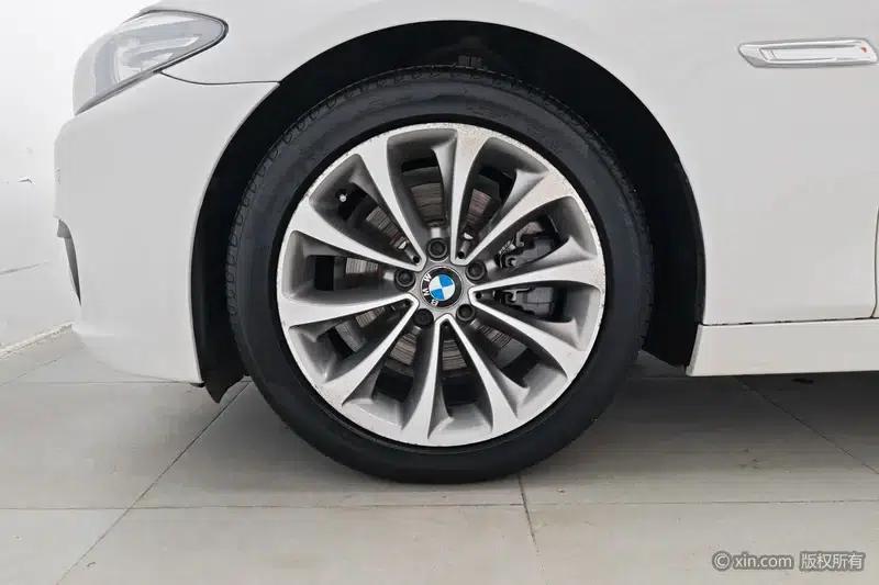 BMW 5 Series 2017 525Li Leading Edition — миниатюра 8