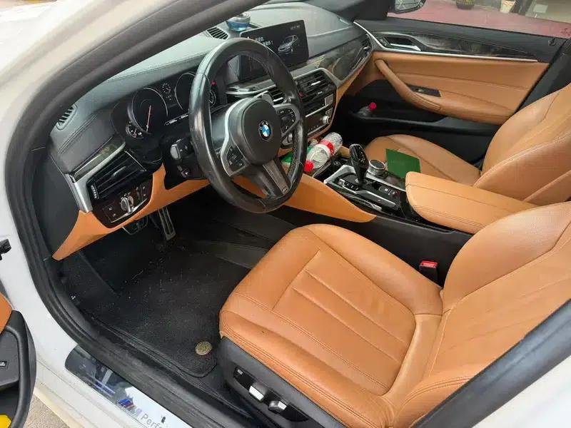 2018 BMW 5 Series Facelift 530Li Leading Edition M Sport Package — миниатюра 8