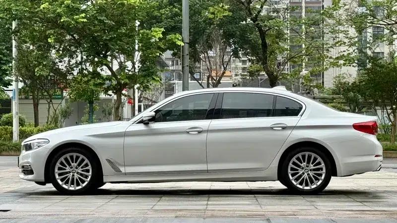 BMW 5 Series 2019 530Li Leading Luxury Package — миниатюра 3