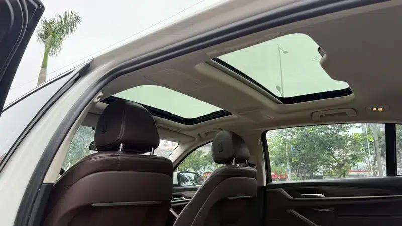 BMW 5 Series 2019 530Li Leading Luxury Package — миниатюра 23