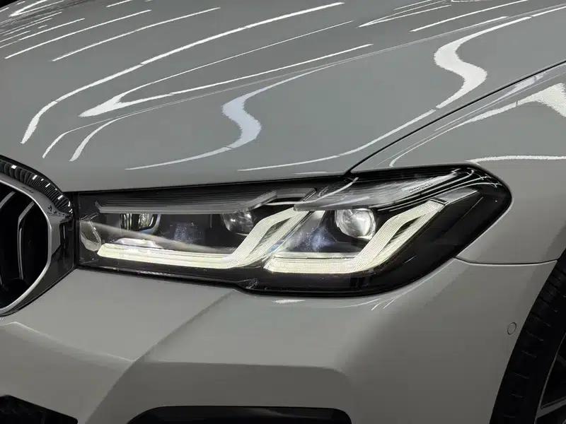 2023 BMW 5 Series 530Li Leading Edition M Sport Package — миниатюра 6