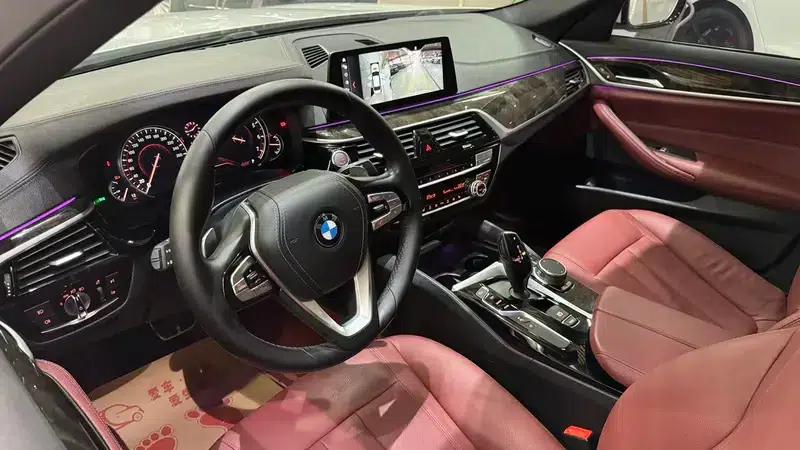 2018 BMW 5 Series Facelift 530Li Leading Edition M Sport Package — миниатюра 7