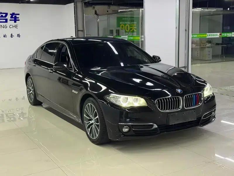 2017 BMW 5 Series 525Li Luxury Design Package — миниатюра 3