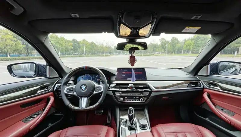 2019 BMW 5 Series Facelift 530Li Luxury M Sport Package — миниатюра 7