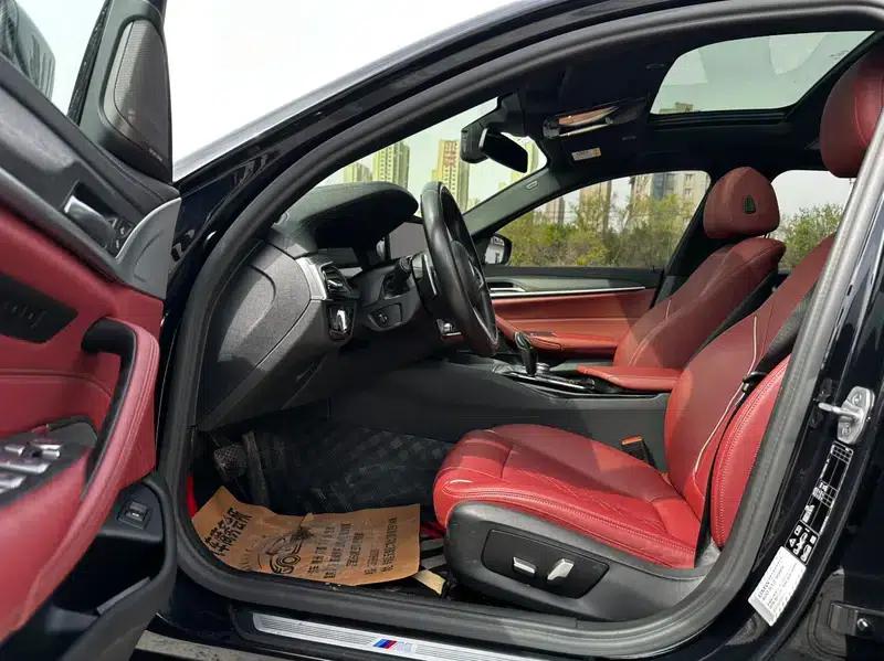 2021 BMW 5 Series 530Li xDrive M Sport Package — миниатюра 12