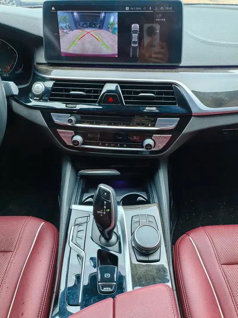 2021 BMW 5 Series Facelift 525Li M Sport Package — миниатюра 10